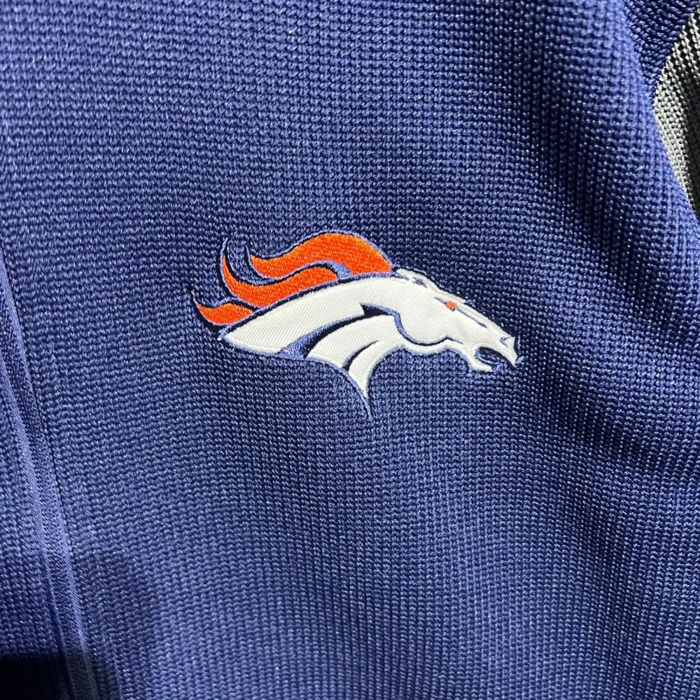 NFL team apparel